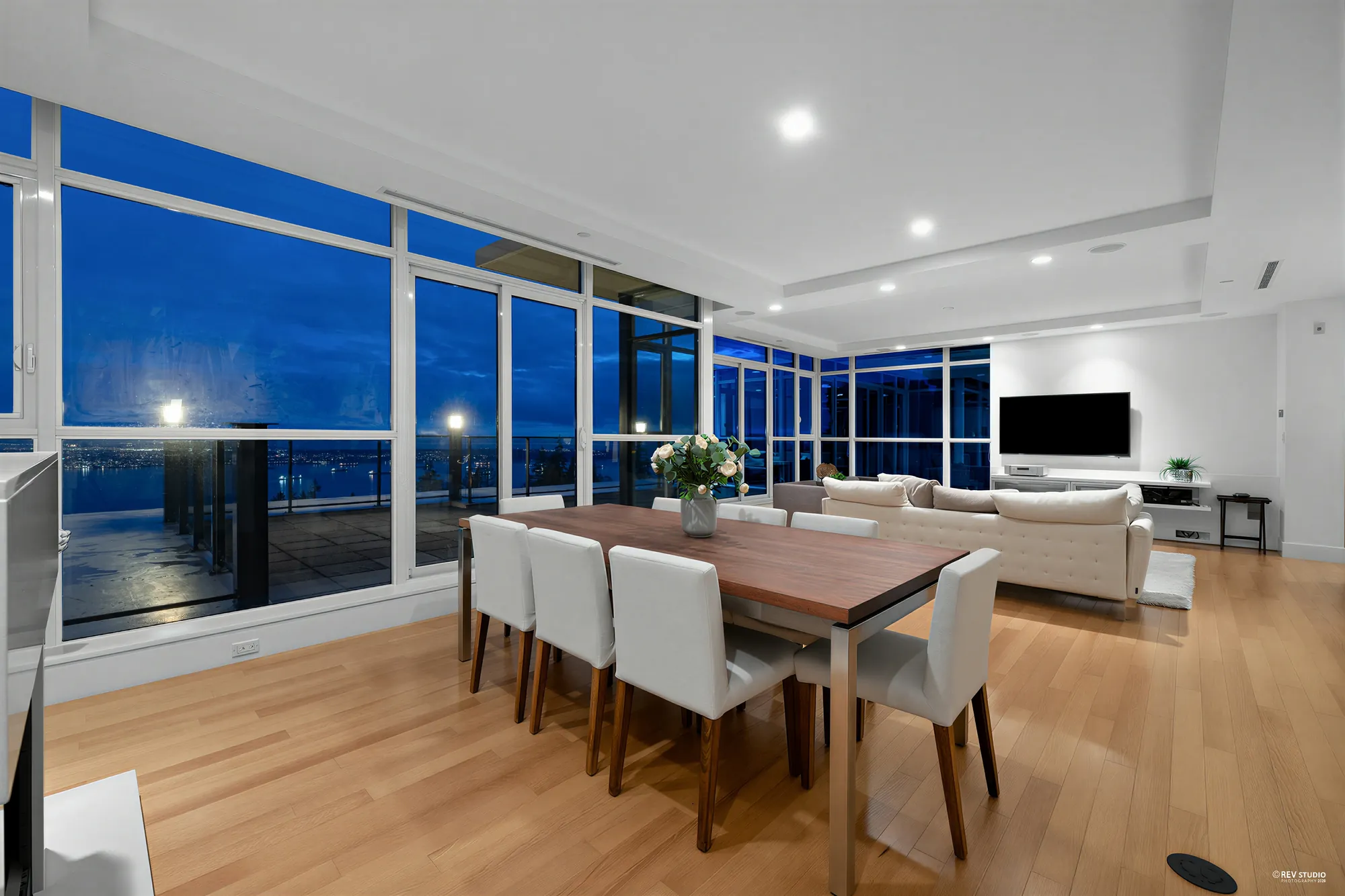 The same view along the dining table at dusk